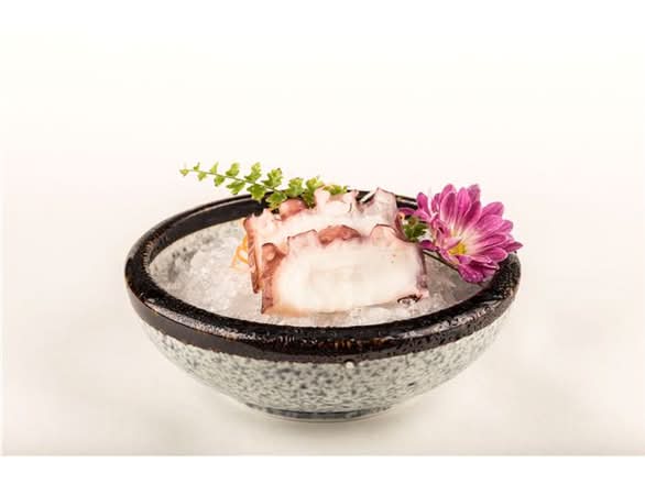Octopus Sashimi(8pcs)八爪魚刺身（8片）